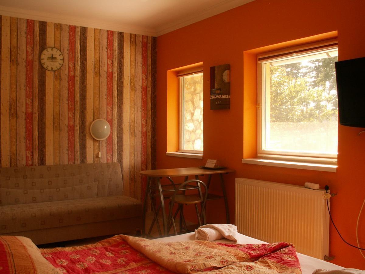 Villa Margarita Siófok Esterno foto