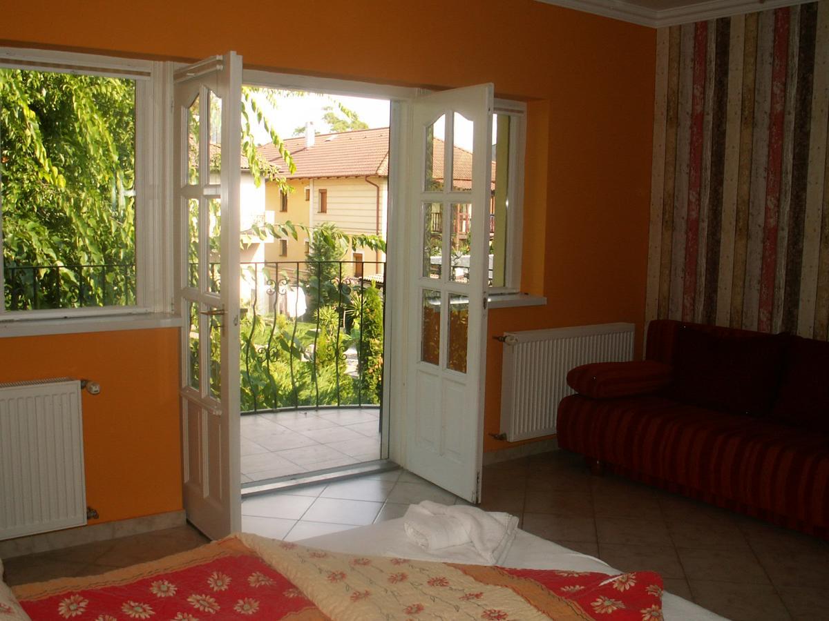Villa Margarita Siófok Camera foto